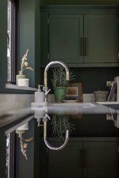 Click to view gallery HJ 52