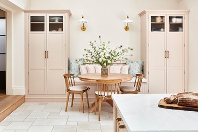 Click to view gallery HJ store1