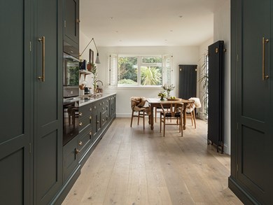 Click to view gallery HJ Lux1