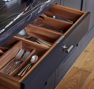 Click to view gallery Cabs3